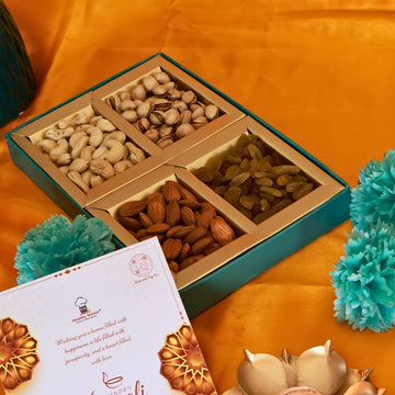 Divine Nutri Gift Box  1