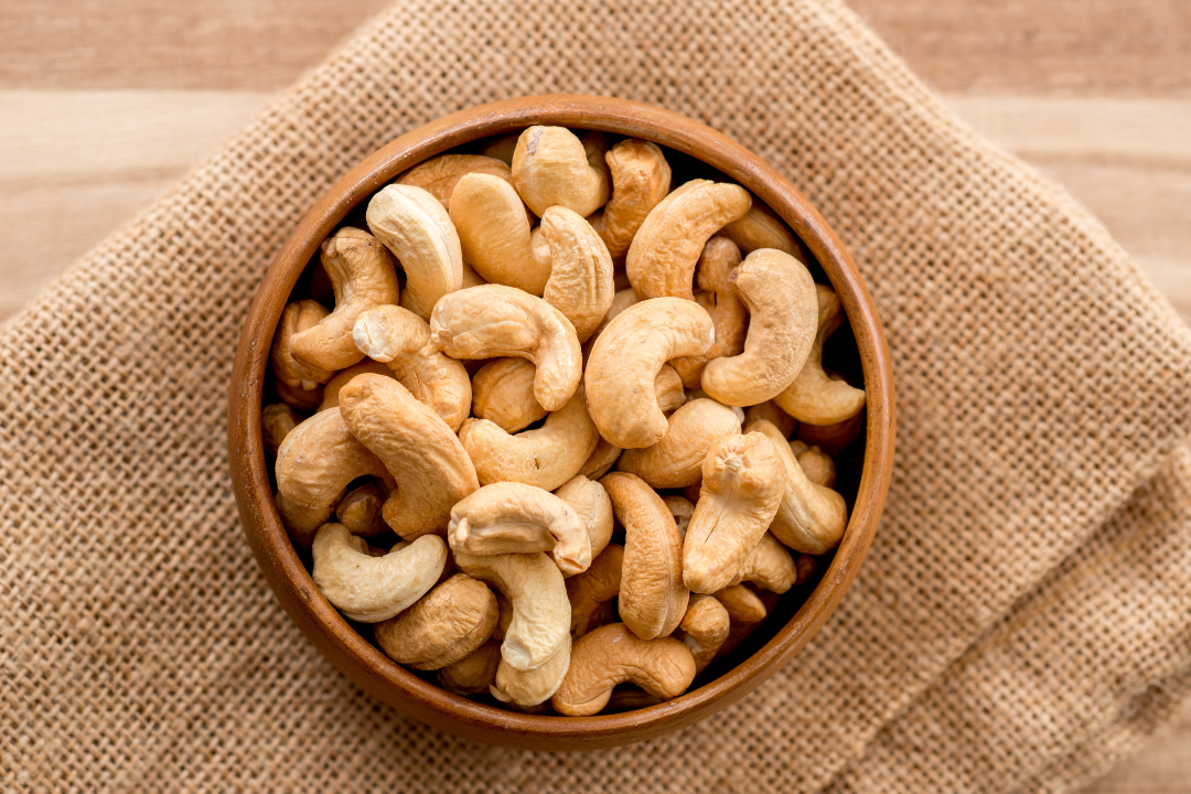 does cashew increase weight