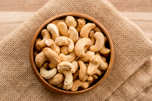 “Does cashew increase weight?” - Revealing the truth!! - Healthy Master