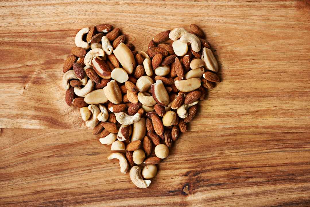 Why Are Almonds Good For the Heart? – Healthy Master