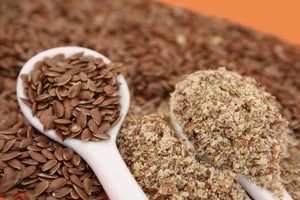 Skin Care Guide: 5 Incredible Flaxseed Benefits for Skin