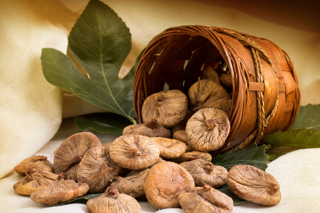 Is Anjeer Good for Piles? Benefits and How to Eat It