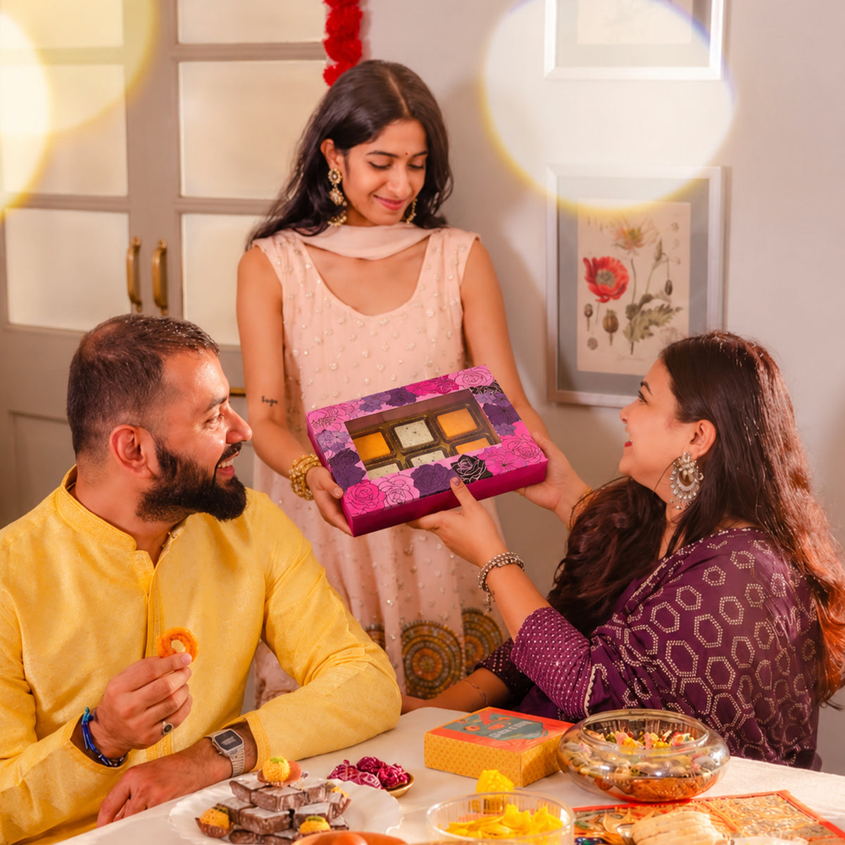 Tyohaar Treats | 12 Chocolates Diwali Gift Box